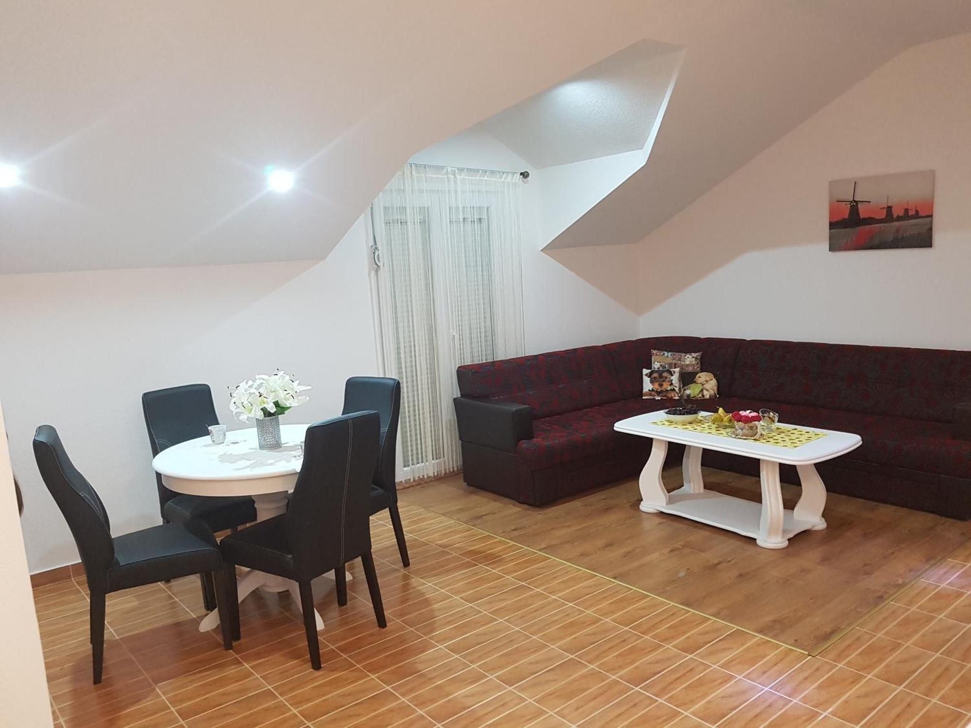 Apartments Maria Ivanica Ngoại thất bức ảnh