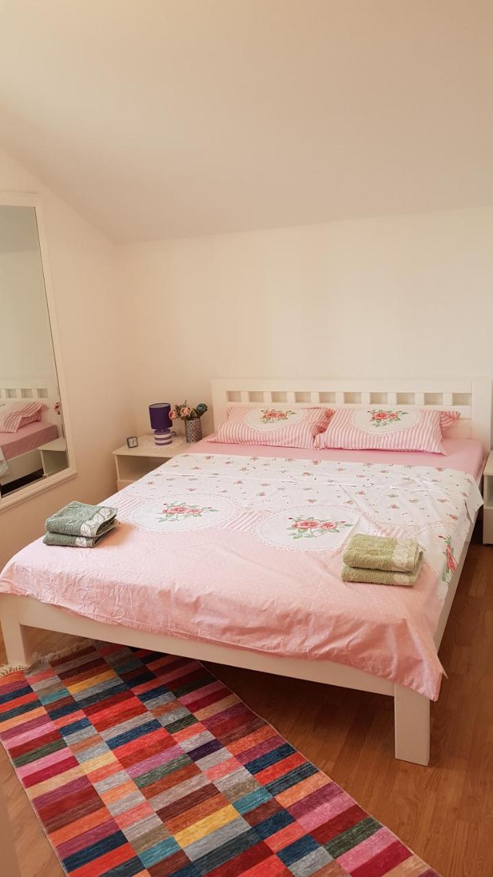 Apartments Maria Ivanica Ngoại thất bức ảnh